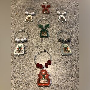 Milwaukee Bucks Wine Charms